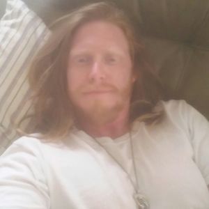 Meet your Posher, Dennis